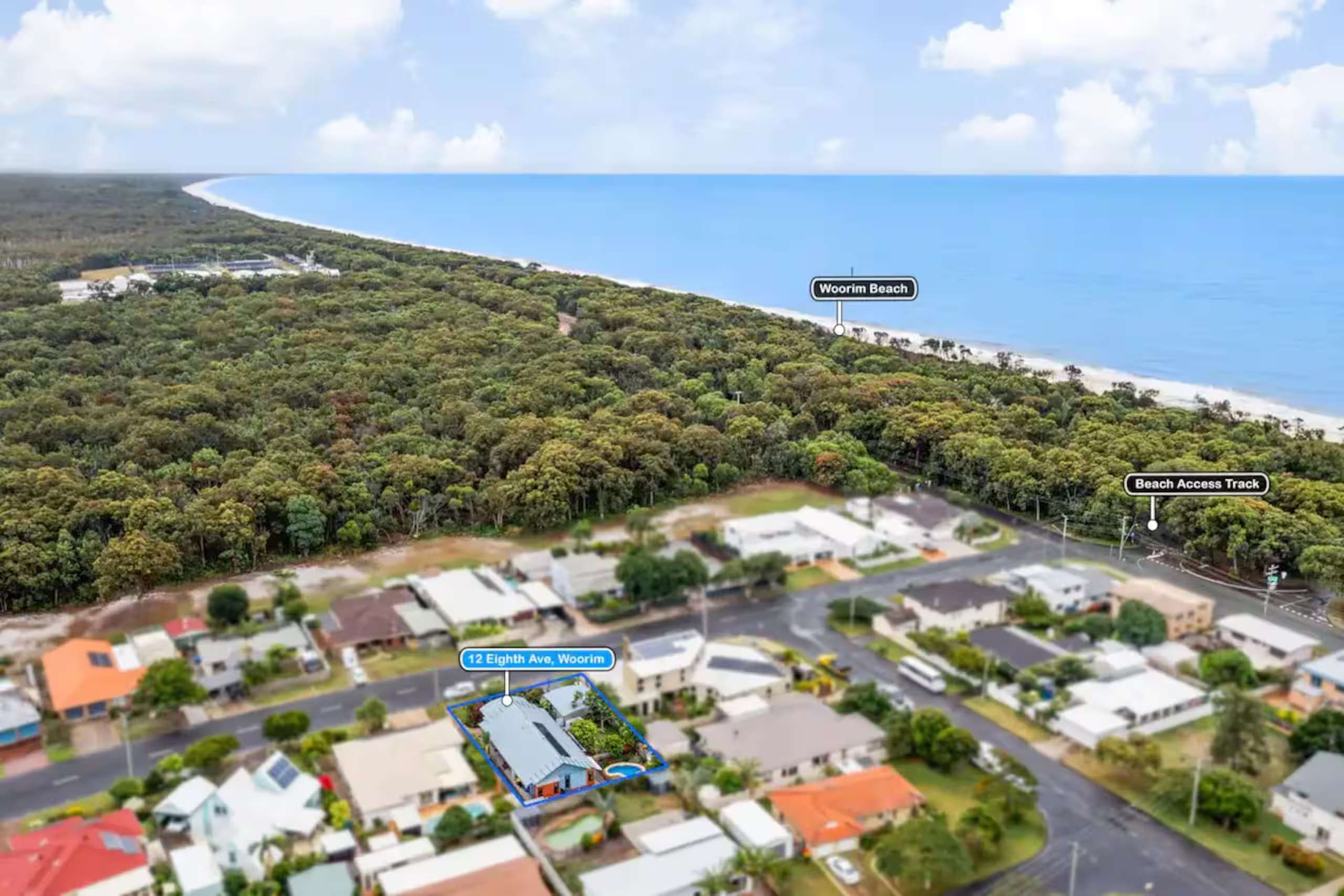 With the beach at one end and bushland at the other, Capricorn Dancer offers a convenient location. Whether you're a beach lover, nature enthusiast, or simply seeking relaxation, this property has something for everyone to enjoy.